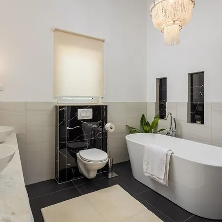 Holiday home Ferienhaus Mit Privatpool Fur 7 Personen Ca 170 Qm In Seget Donji, Dalmatien Kastela Und Umgebung
